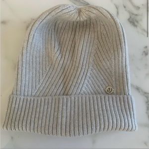 LULULEMON Crazy Cozy Beanie Grey